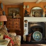 What Antique Décor Pieces Say About Your Home
