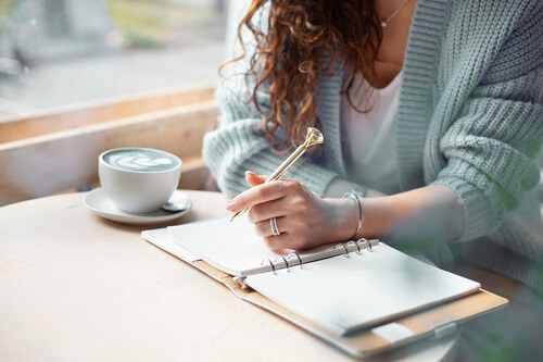 The Link Between Wellness Goals and Personal Growth 3 The Link Between Wellness Goals and Personal Growth